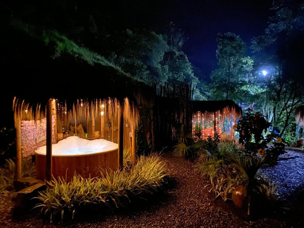 Islamontaña Glamping Campo de lujo Fomeque